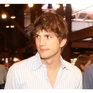 Ashton Kutcher Ashton Kutcher